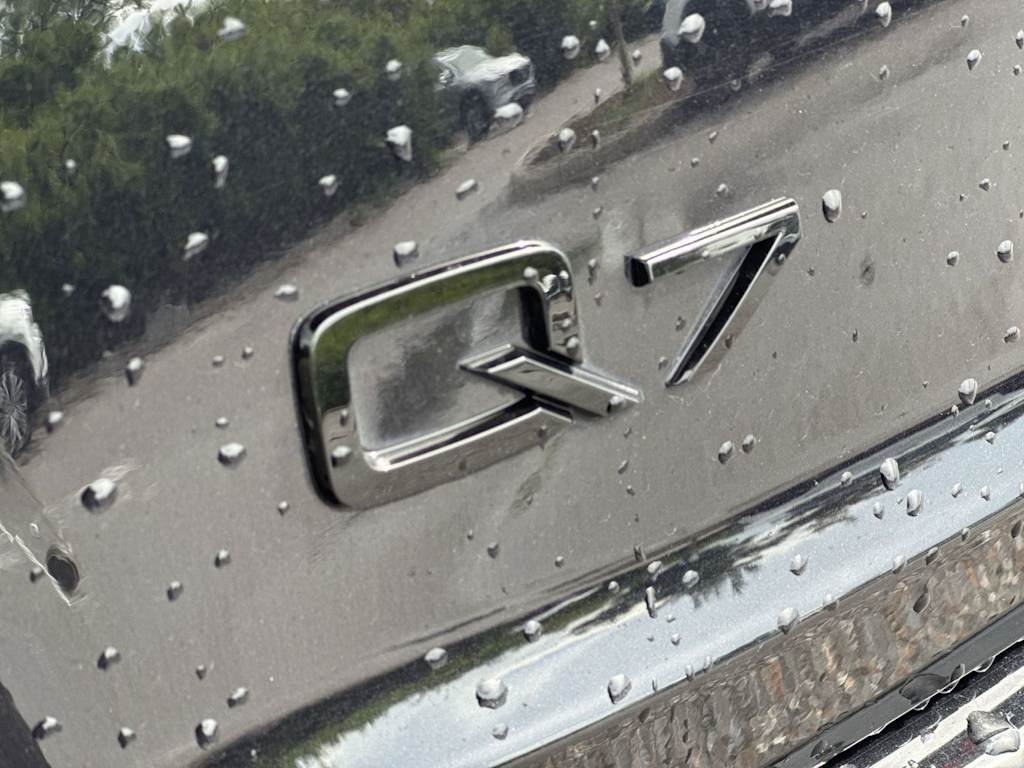 Thumbnail: 2021 Audi Q7 - 32