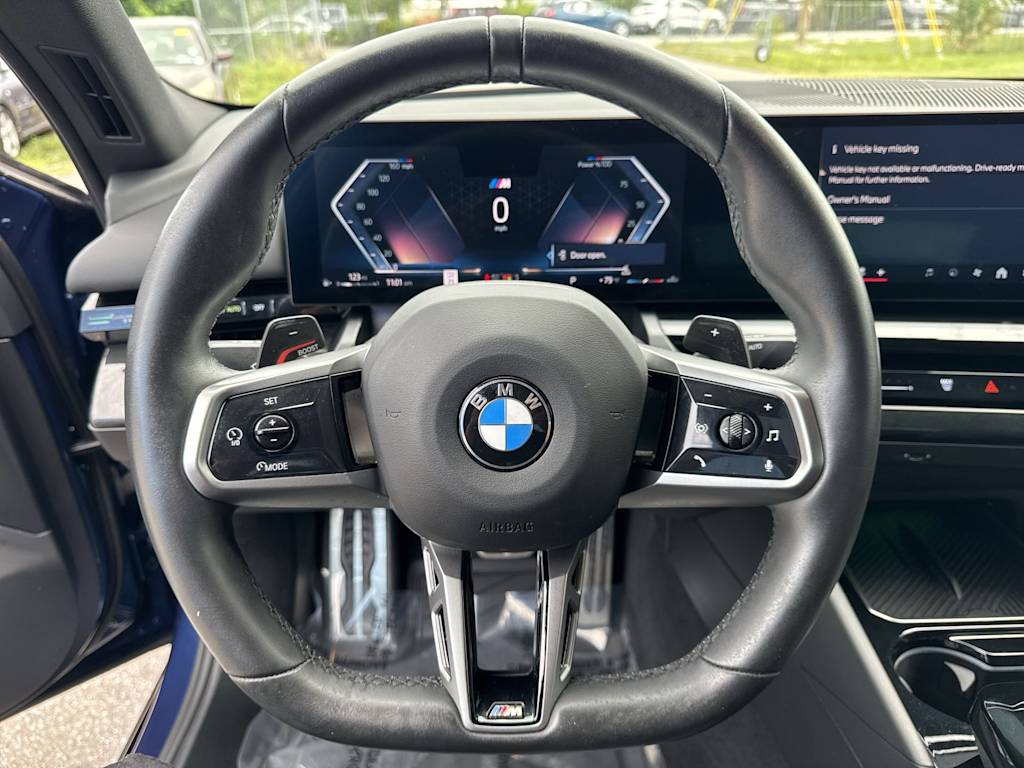 Thumbnail: 2024 BMW 5 Series - 14