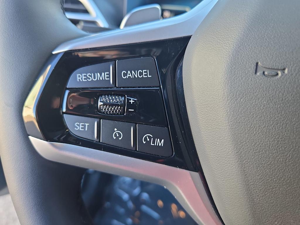 Thumbnail: 2025 BMW 4 Series - 27