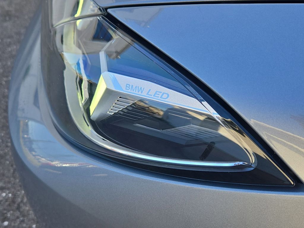 Thumbnail: 2025 BMW 4 Series - 24