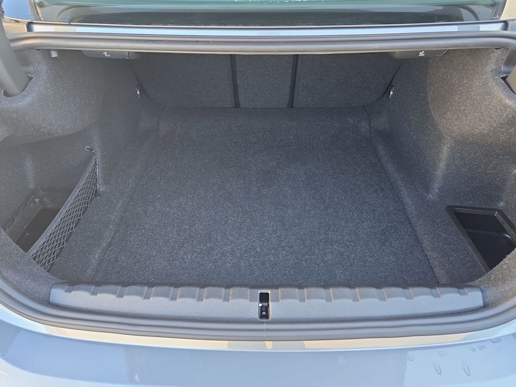 Thumbnail: 2025 BMW 4 Series - 33