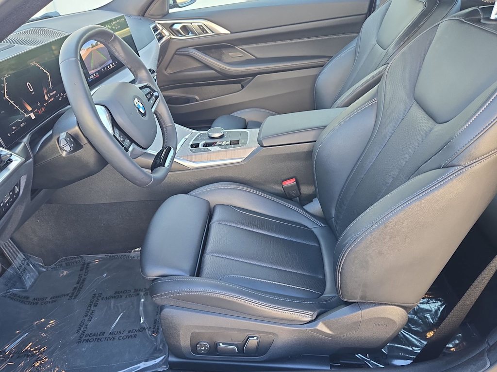 Thumbnail: 2025 BMW 4 Series - 11