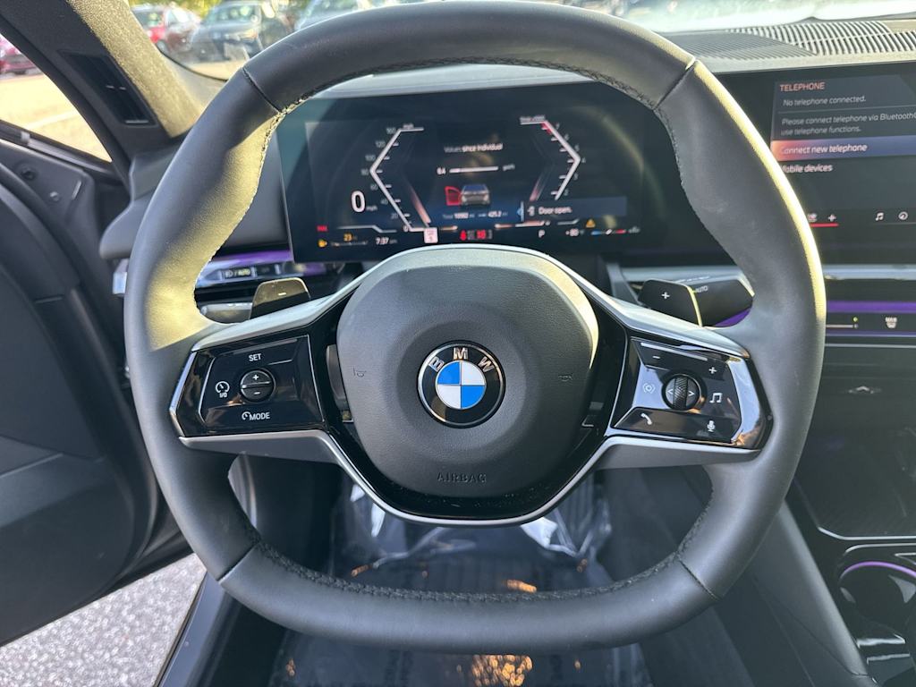 Thumbnail: 2026 BMW 5 Series - 10