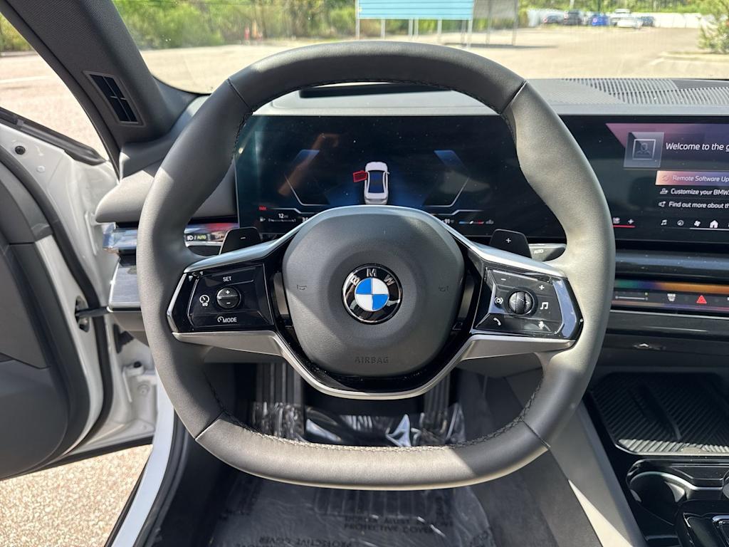 Thumbnail: 2026 BMW 5 Series - 13