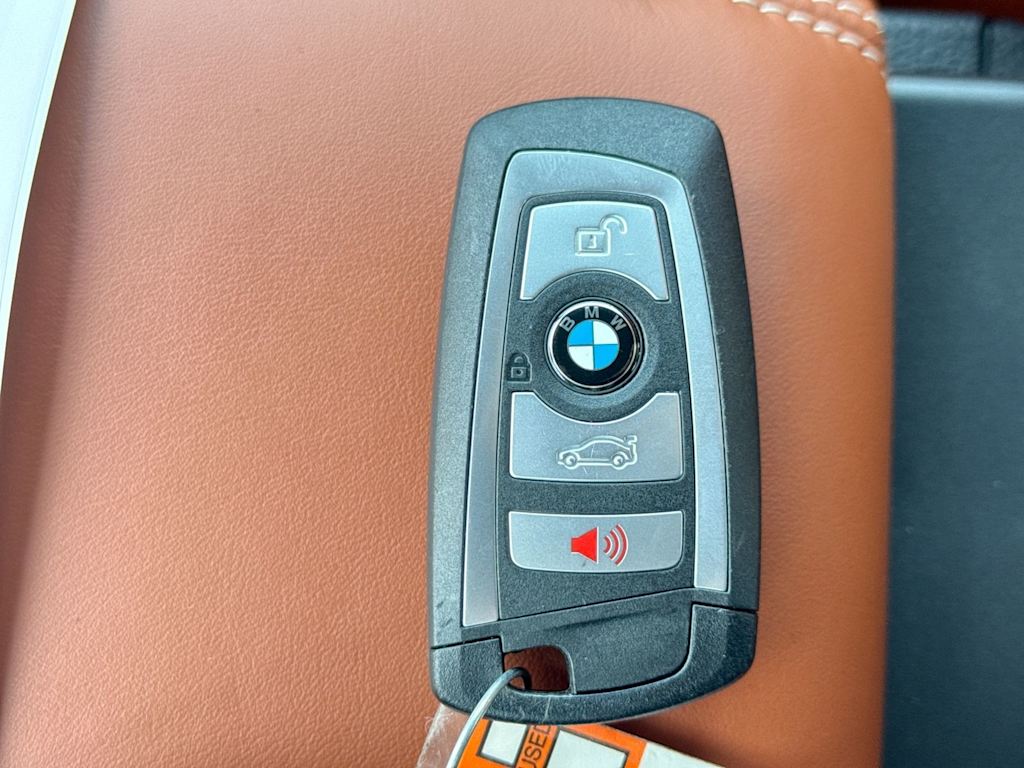 Thumbnail: 2020 BMW M4 - 16