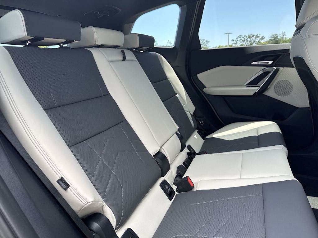 Thumbnail: 2026 BMW X1 - 27