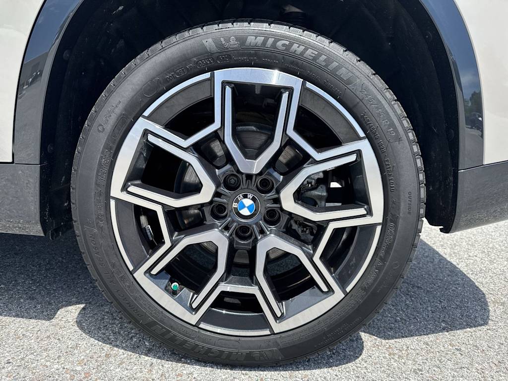 Thumbnail: 2026 BMW X1 - 8