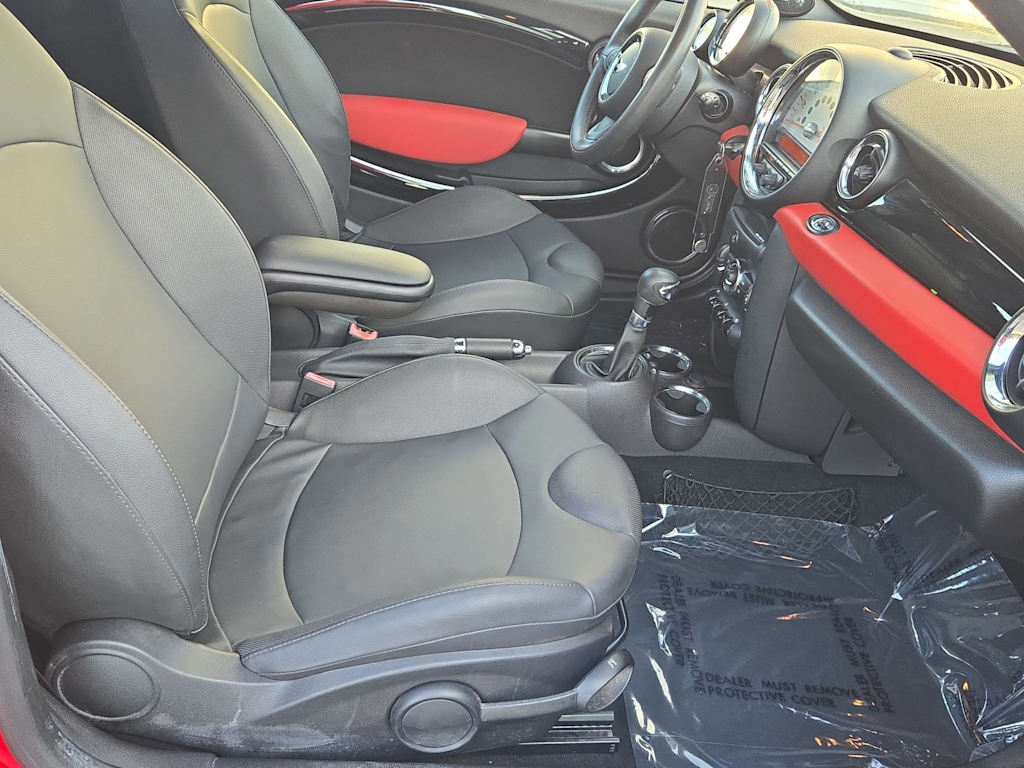 Thumbnail: 2012 MINI Cooper - 10