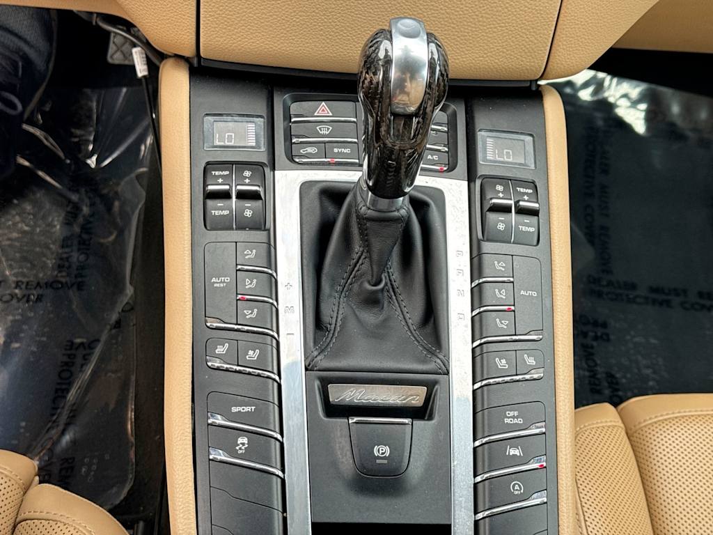 Thumbnail: 2018 Porsche Macan - 41