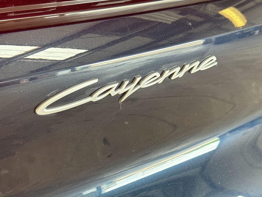 Thumbnail: 2024 Porsche Cayenne - 30