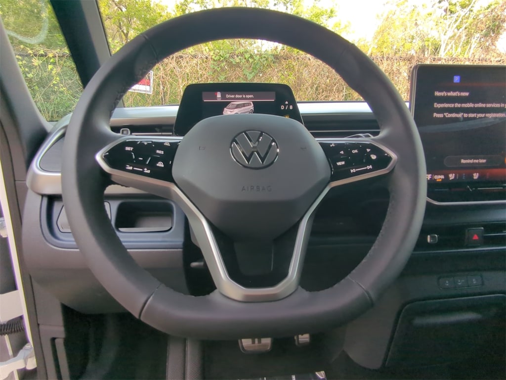Thumbnail: 2025 Volkswagen ID.Buzz - 14