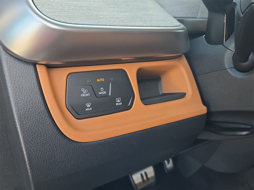 Thumbnail: 2025 Volkswagen ID.Buzz - 35