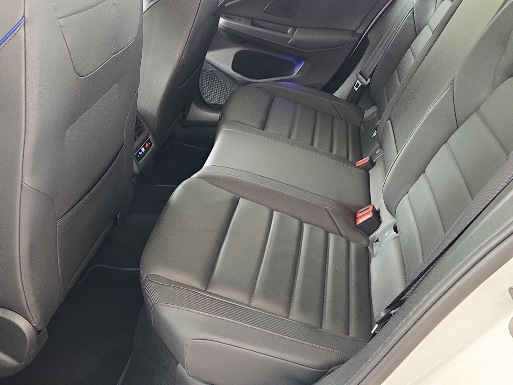 Thumbnail: 2022 Volkswagen Golf - 13