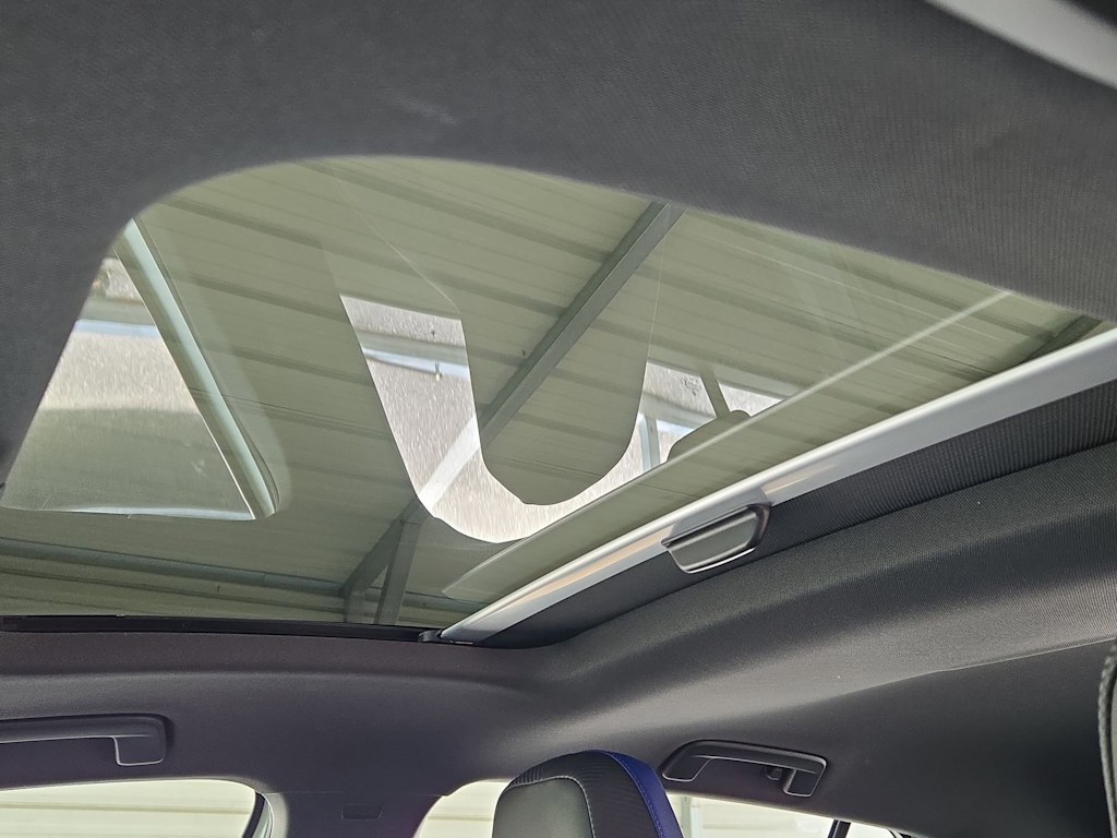 Thumbnail: 2022 Volkswagen Golf - 28