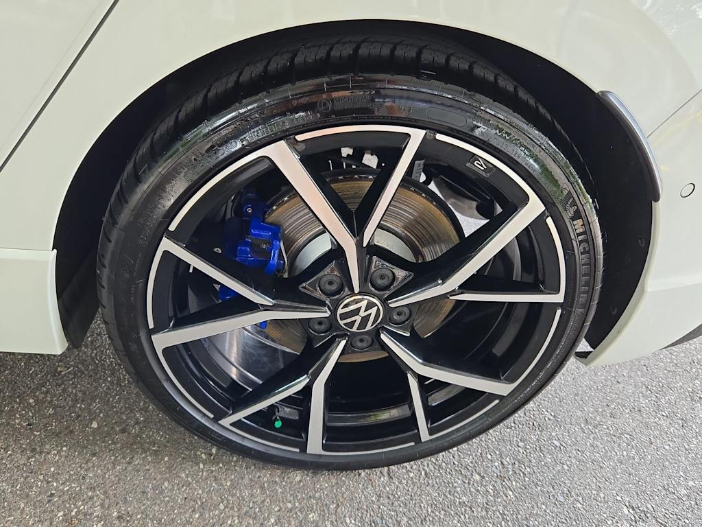 Thumbnail: 2022 Volkswagen Golf - 8