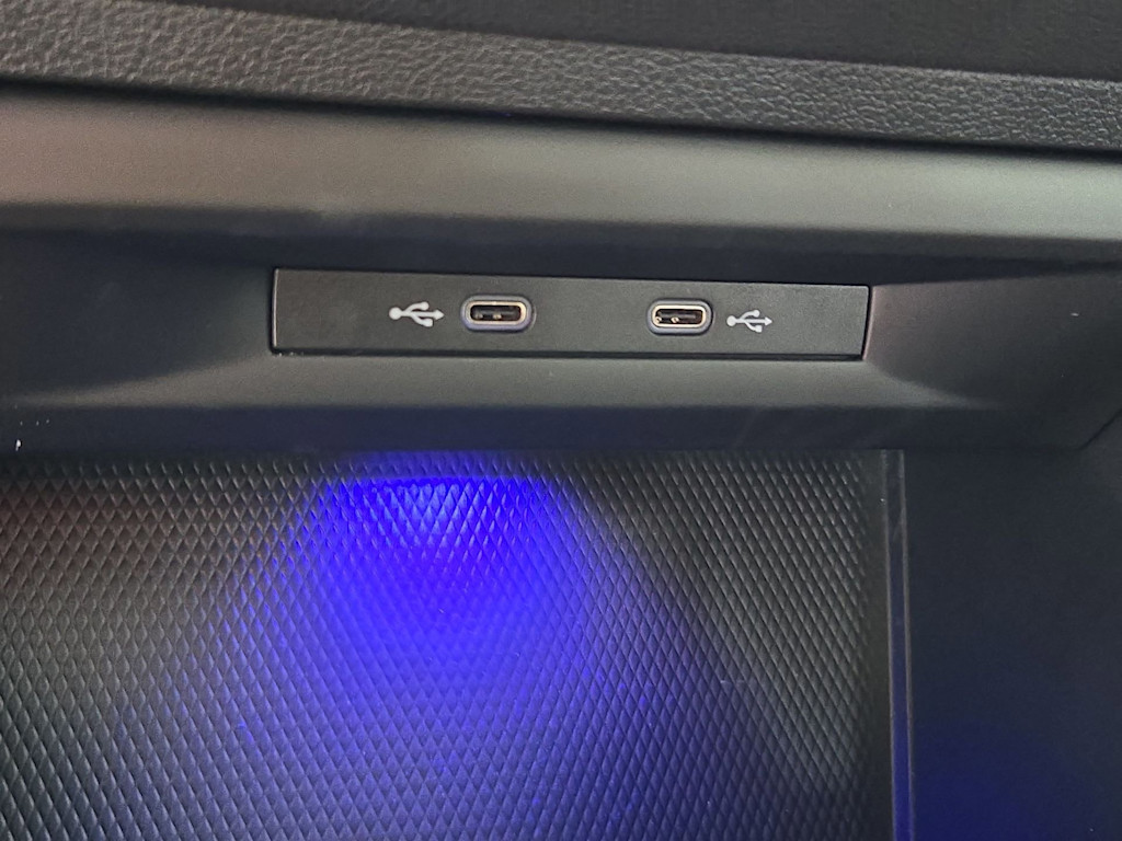 Thumbnail: 2022 Volkswagen Golf - 38