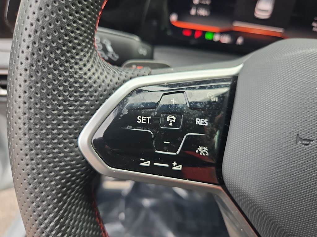 Thumbnail: 2024 Volkswagen Golf - 29