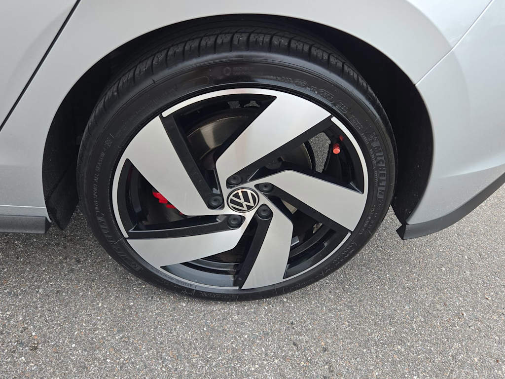 Thumbnail: 2024 Volkswagen Golf - 8