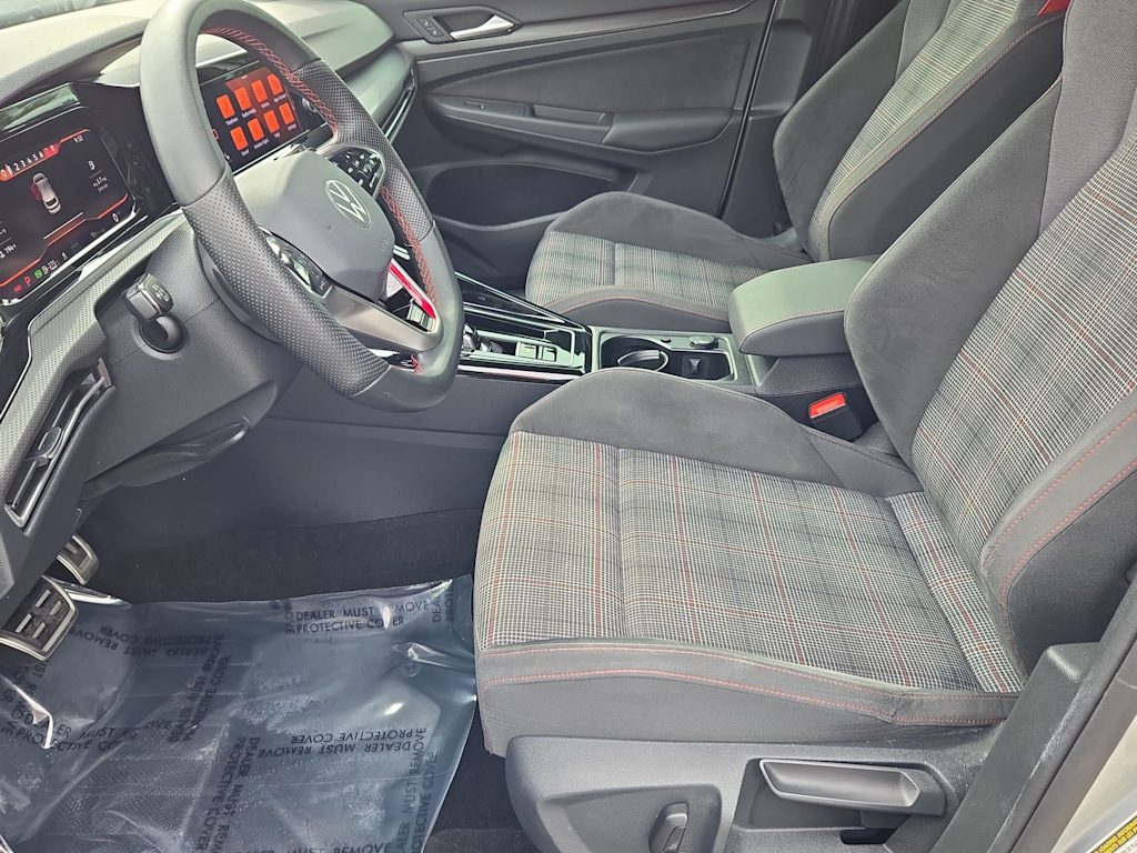 Thumbnail: 2024 Volkswagen Golf - 11