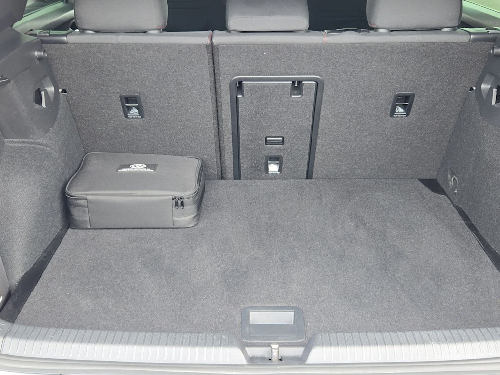 Thumbnail: 2024 Volkswagen Golf - 18