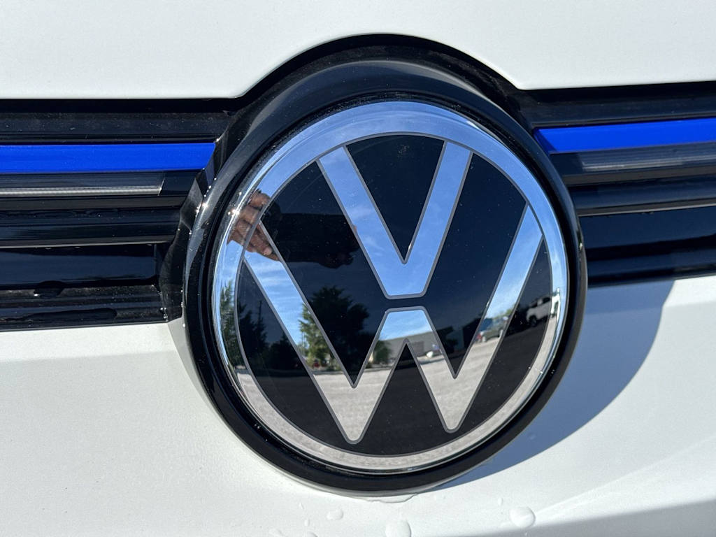Thumbnail: 2026 Volkswagen Golf - 23