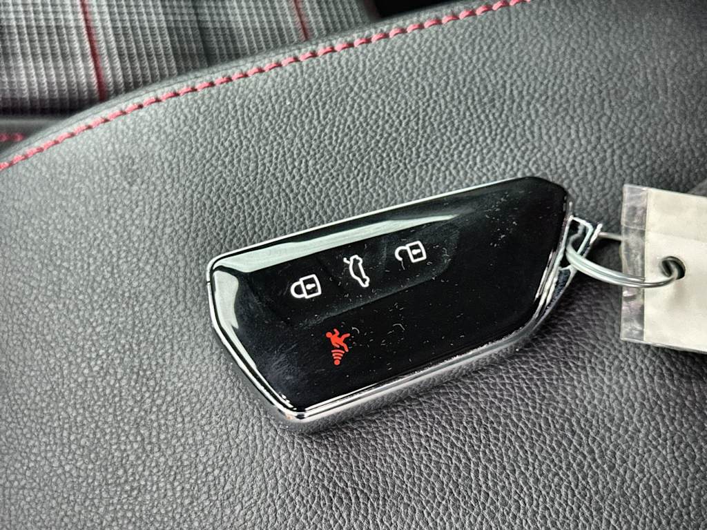Thumbnail: 2026 Volkswagen Golf - 17