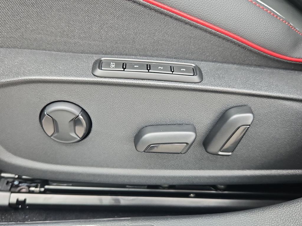 Thumbnail: 2026 Volkswagen Golf - 27