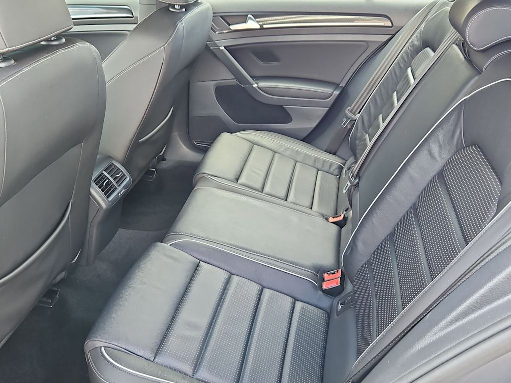 Thumbnail: 2018 Volkswagen Golf - 26