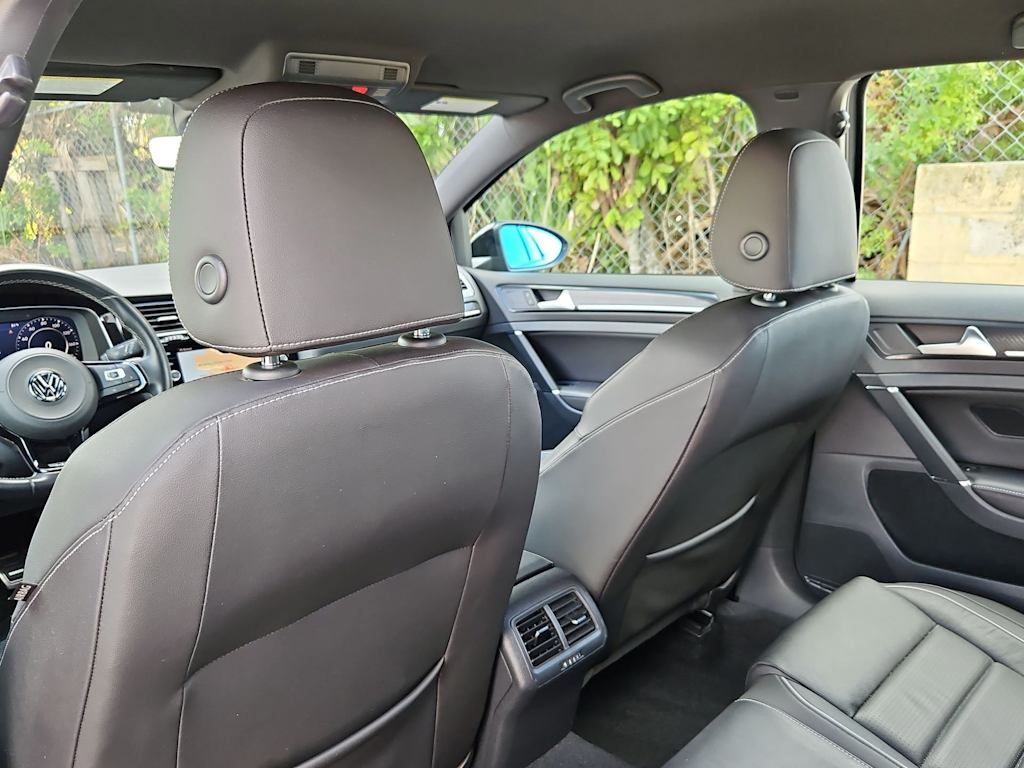 Thumbnail: 2018 Volkswagen Golf - 12