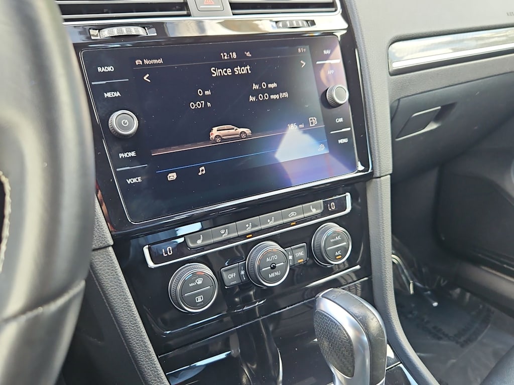 Thumbnail: 2018 Volkswagen Golf - 14