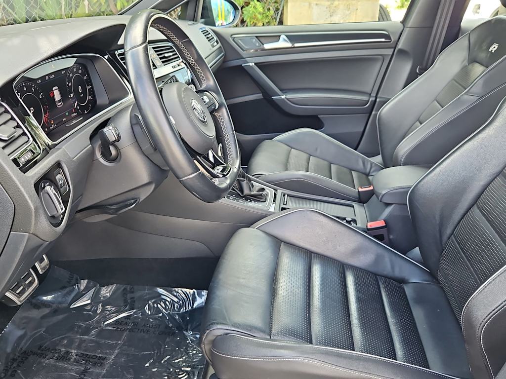 Thumbnail: 2018 Volkswagen Golf - 10