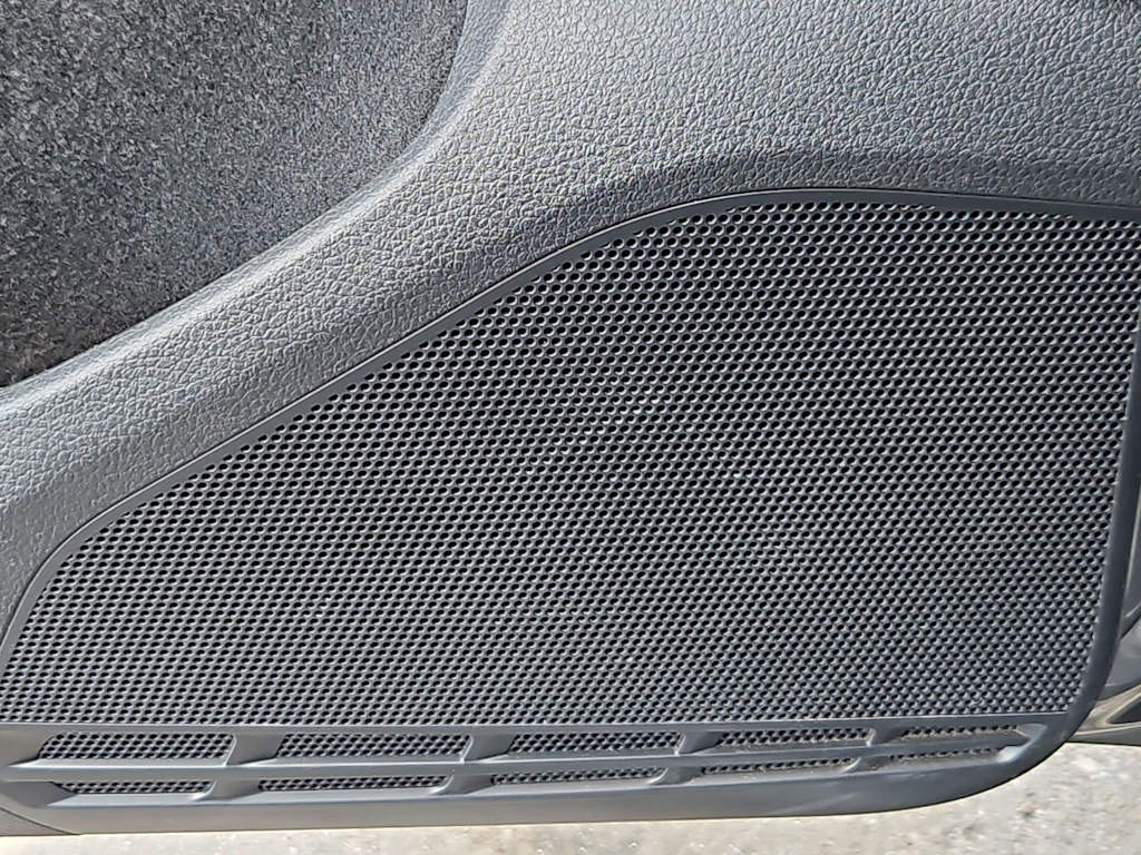 Thumbnail: 2018 Volkswagen Golf - 33