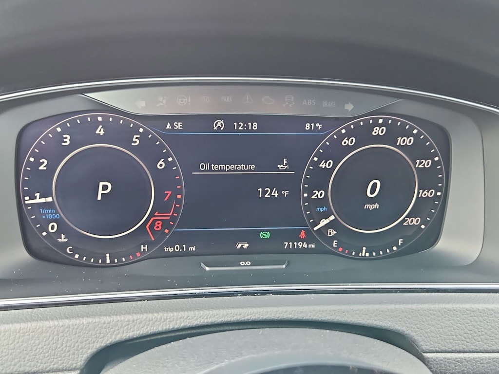 Thumbnail: 2018 Volkswagen Golf - 16