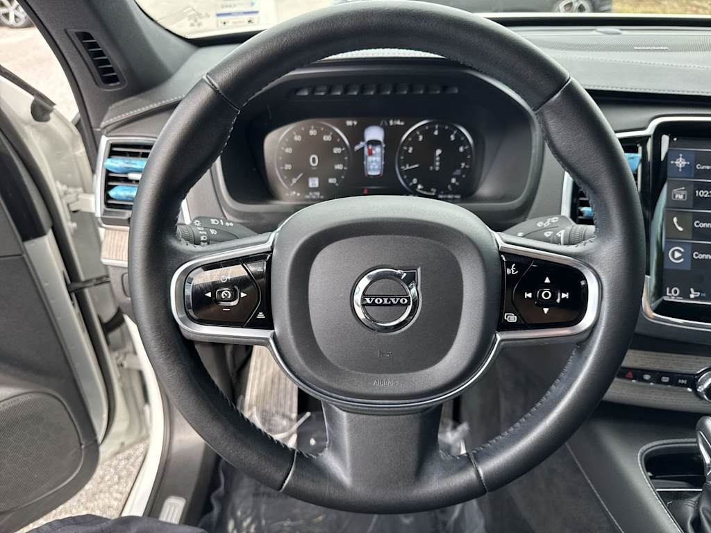 Thumbnail: 2020 Volvo XC90 - 10