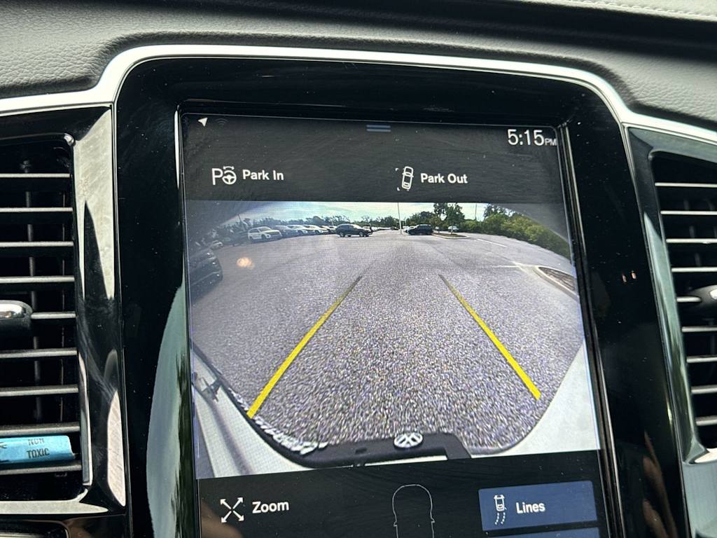 Thumbnail: 2020 Volvo XC90 - 38