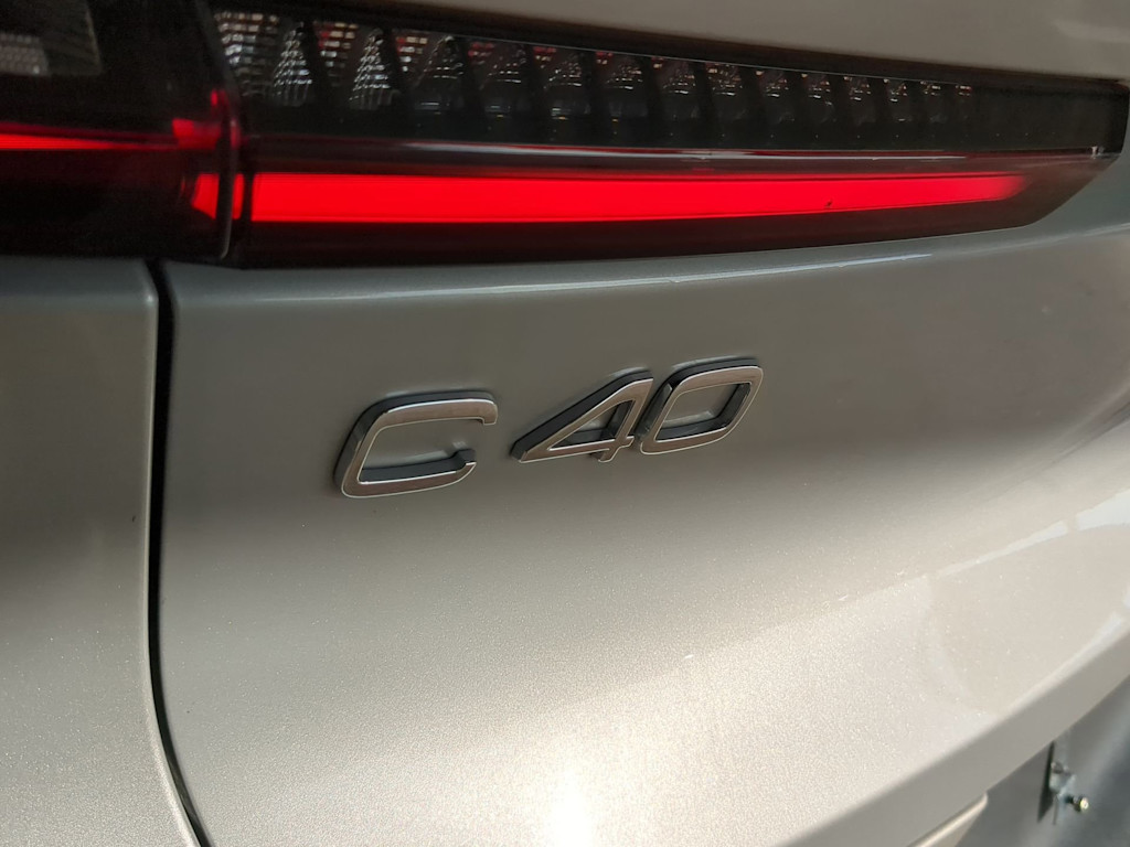Thumbnail: 2023 Volvo C40 - 7