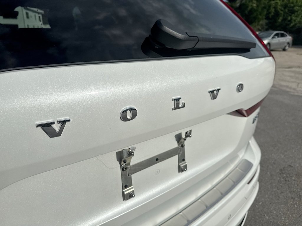 Thumbnail: 2026 Volvo XC60 - 7