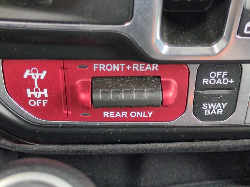 Thumbnail: 2026 Jeep Wrangler - 27
