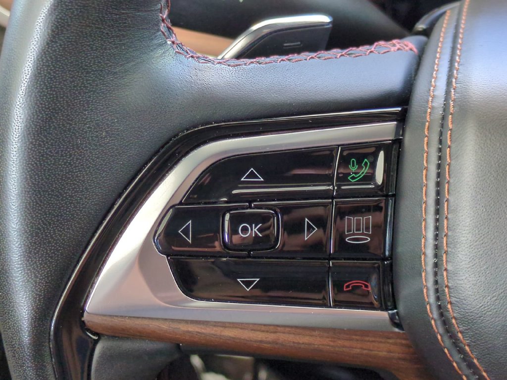 Thumbnail: 2024 Jeep Grand Cherokee L - 32