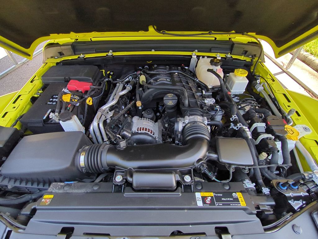 Thumbnail: 2023 Jeep Gladiator - 8