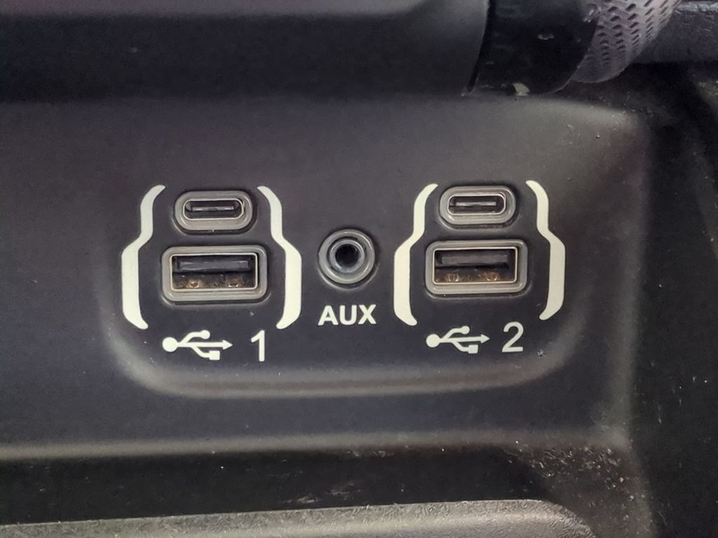 Thumbnail: 2019 RAM 1500 - 25