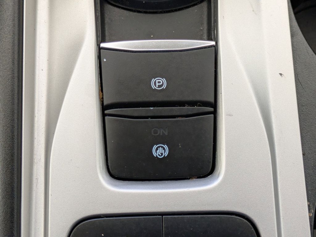 Thumbnail: 2023 Ford Explorer - 33