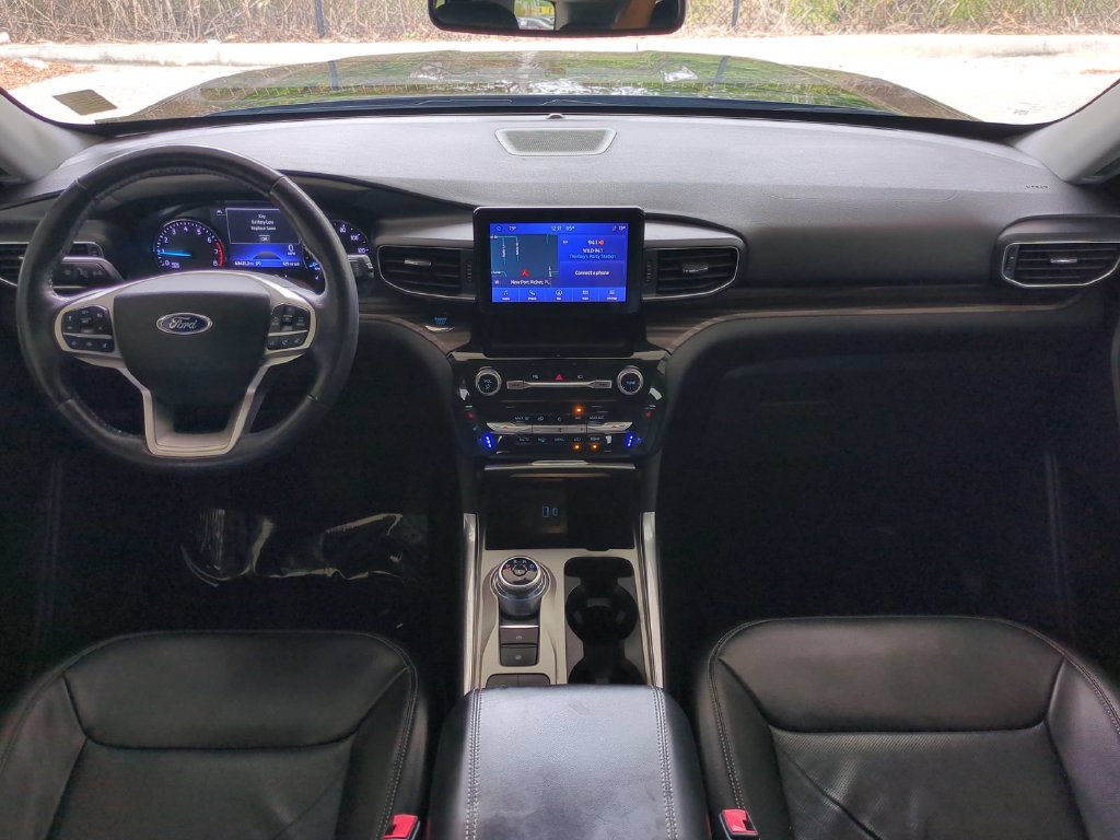 Thumbnail: 2022 Ford Explorer - 2