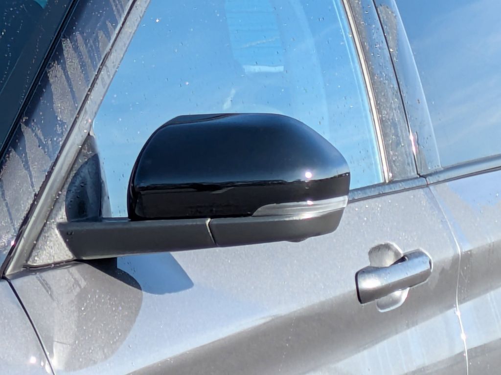 Thumbnail: 2023 Ford Explorer - 22