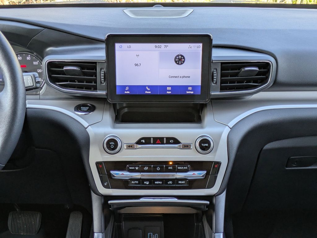 Thumbnail: 2023 Ford Explorer - 14