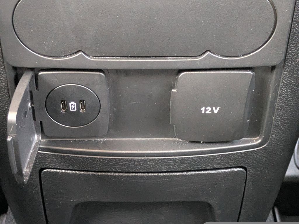 Thumbnail: 2023 Ford Explorer - 28