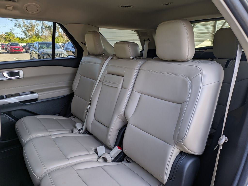 Thumbnail: 2023 Ford Explorer - 26