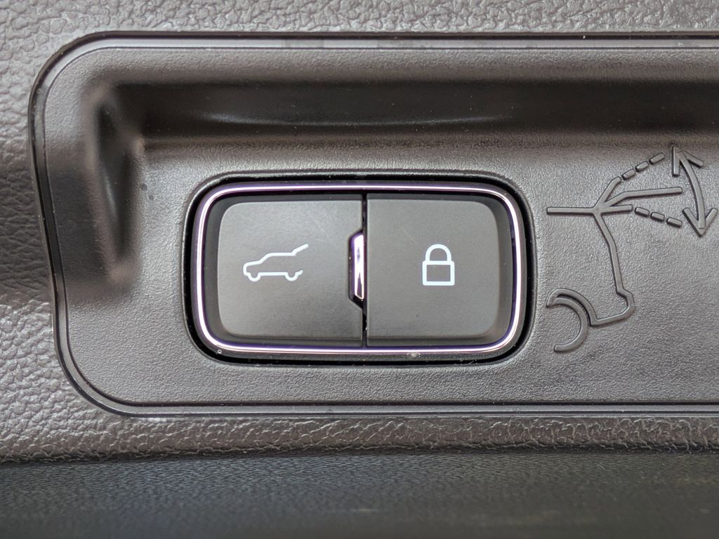 Thumbnail: 2023 Ford Explorer - 23