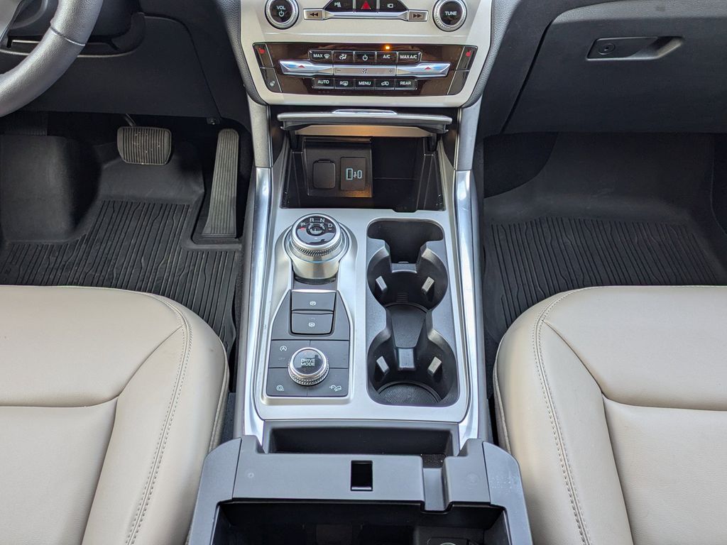 Thumbnail: 2023 Ford Explorer - 15