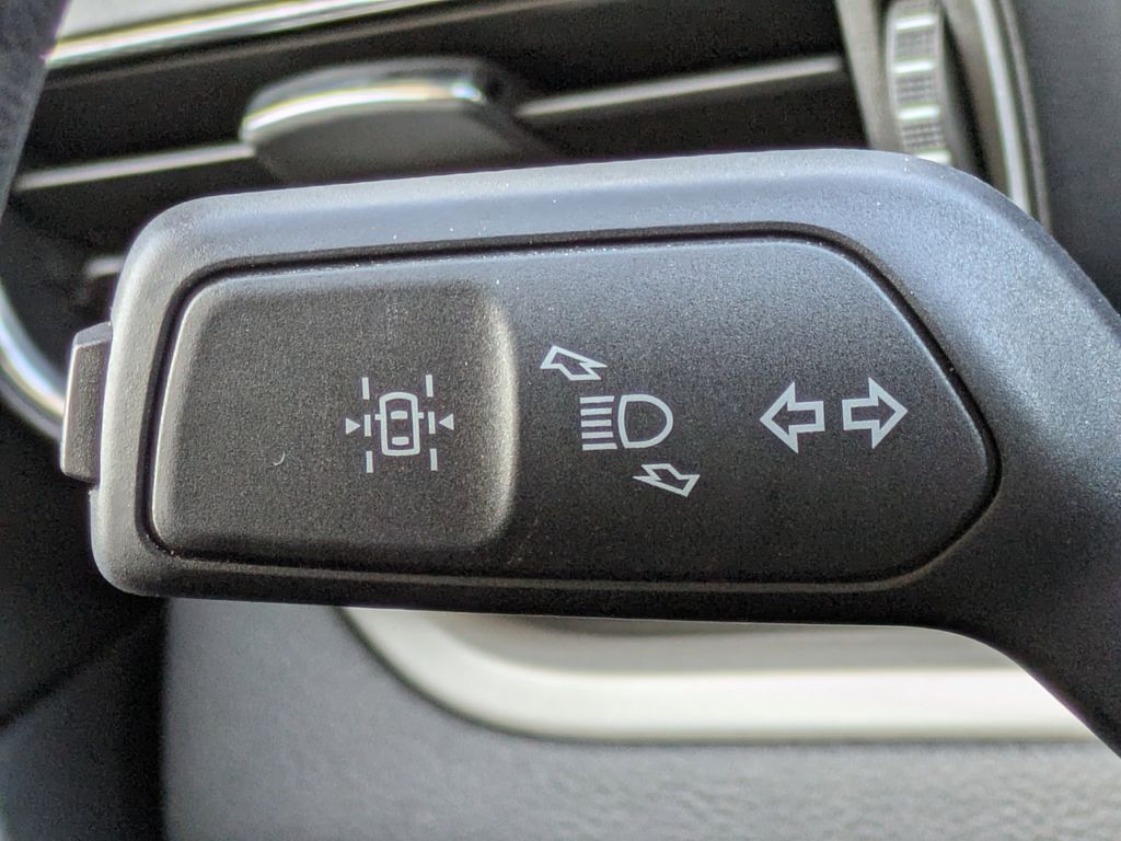 Thumbnail: 2023 Ford Explorer - 43